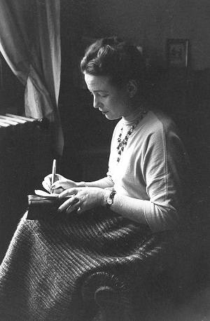 Simone De Beauvoir