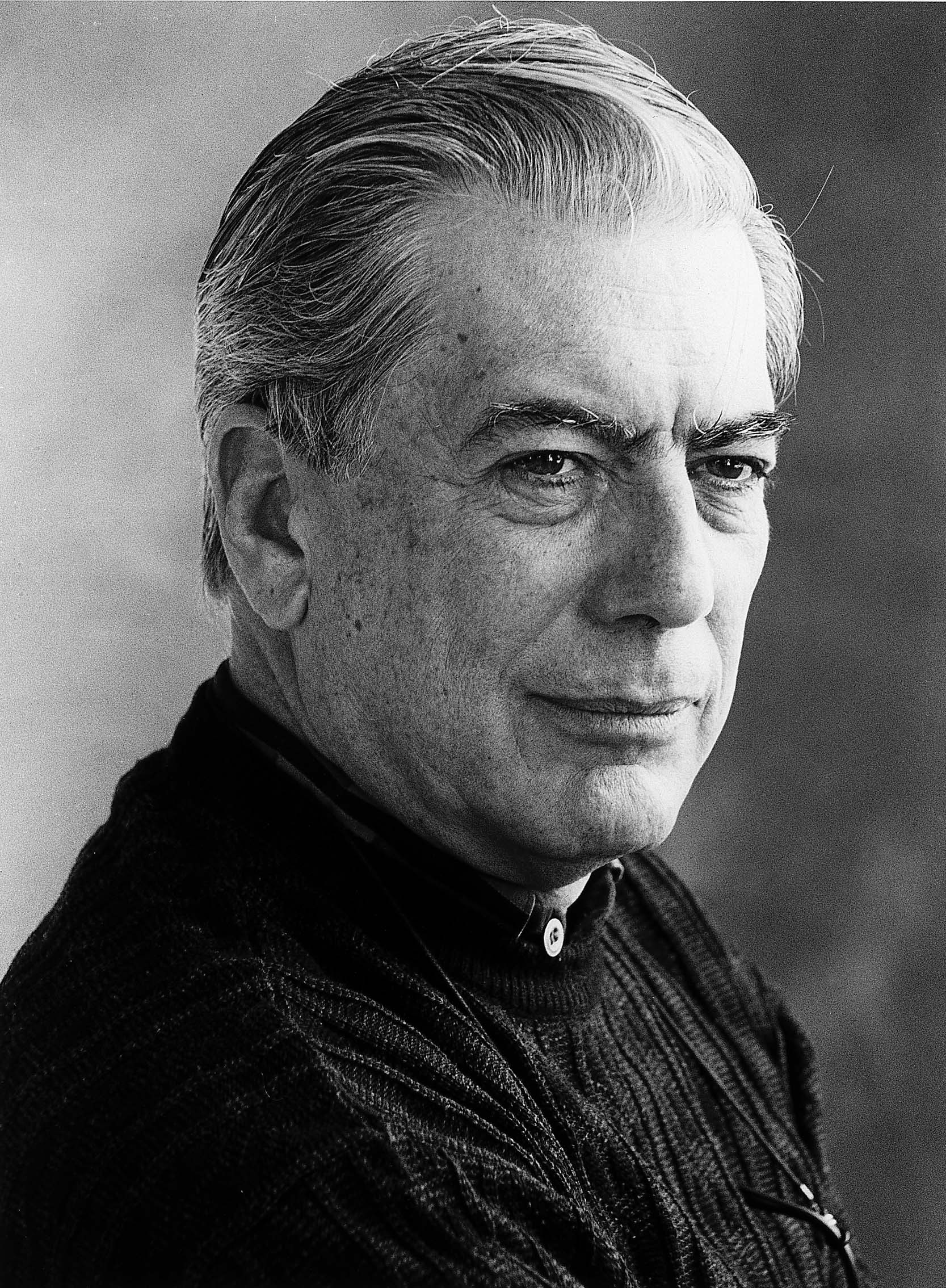 Mario Vargas Llosa, invitat la Cluj